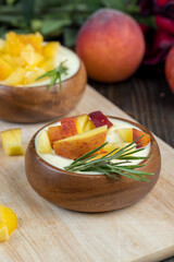 yogurt with the taste and aroma of peaches