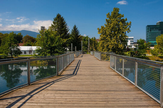 Smaragdni Most Bridge crossing the River Una in central Bihac, Una-Sana Canton, Federation of Bosnia and Herzegovina