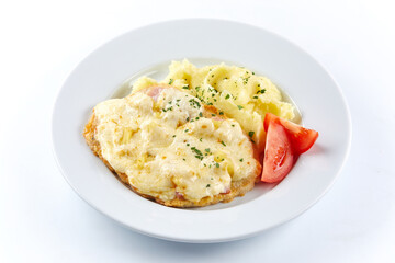 mashed potato with chicken and tomato