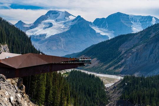 Columbia Icefield Skywalk, Glacier Parkway, Alberta, Canada