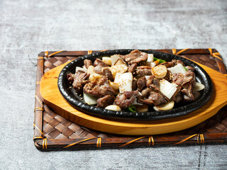 Spicy Stir-fried Chicken Gizzards