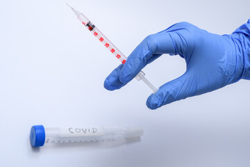 Szczepienie na grypę i covid-19 