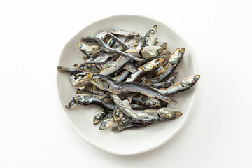 白背景に煮干し
