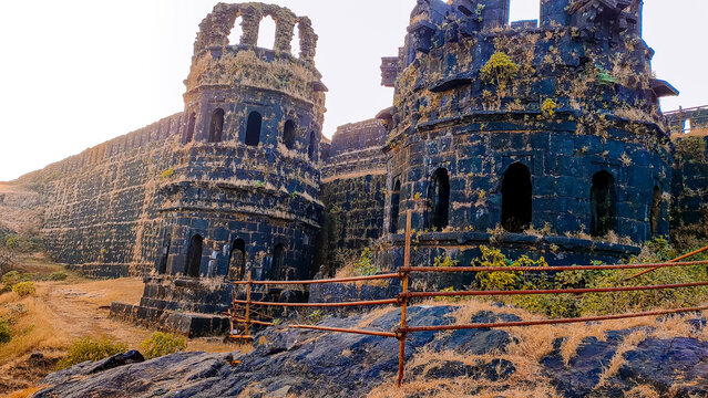 fallen building architecture on the raigad fort in maharashtra in india.