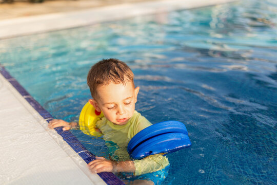 Toddler's Swim Lesson with Floatation Device