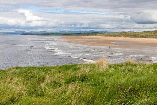 Surfers in Tullan Strand