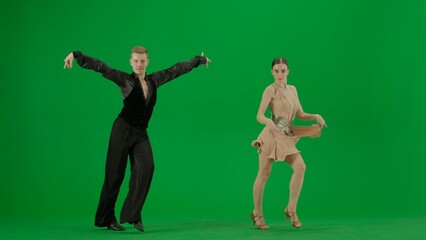 Fototapeta na wymiar Elegant Ballroom Dance Couple in Action chroma key.