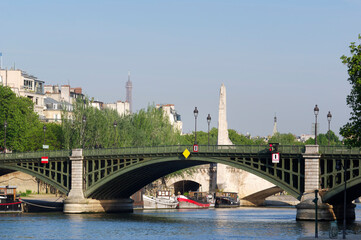 The Sully bridge  in 5th arrondissement of Paris city - obrazy, fototapety, plakaty