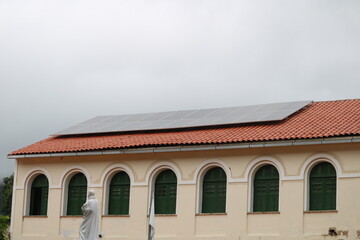 Placa fotovoltaica para captação de energia solar - Mosteiro dos Jesuítas © JotaPê