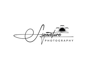 Signature photography Font Calligraphy Logotype Script Font Type Font lettering handwritten with camera icon - obrazy, fototapety, plakaty