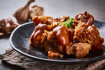 Delicious Korean jokbal late night snack