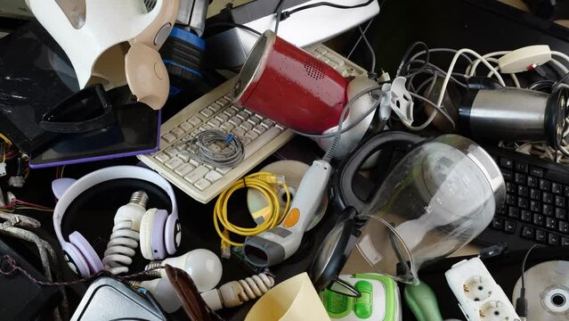Recycling and disposal of e-waste. Waste Electrical and Electronic Equipment Recycle