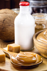 vegan pasty milk candy, caramel made with unsweetened coconut milk, healthy candy, called dulce de leche
