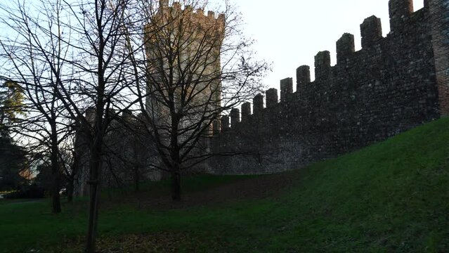 il castello Carrarese ad este. Veneto, padova. talia