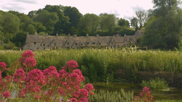 Bibury Bilder Durchsuchen 1,099 Archivfotos, und