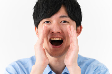 私服姿の若い男性　ライフスタイルイメージ