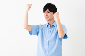 私服姿の若い男性　ライフスタイルイメージ