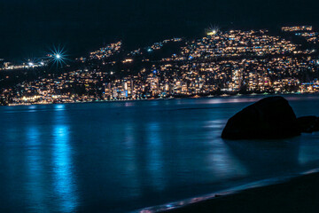 city harbour at night