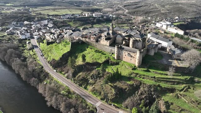 Puebla de Sanabria en Zamora con drone