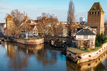 Winter panorama of the famous bridges Ponts Couverts in Strasbourg, France.
 - obrazy, fototapety, plakaty