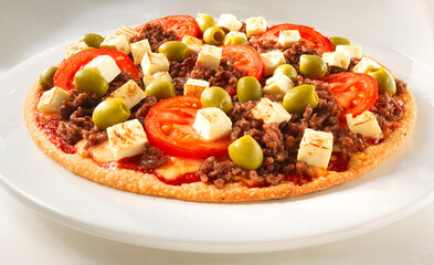 Pizza, Pizza Oliven, Tomaten, Schafskäse, Italien, 