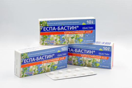 Espa-bastin bilastine package and blister 10 mg tablets by Esparma closeup.