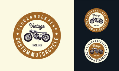 Custom motorcycle logo design vector. Motorcycle custom vintage illustration isolated. - obrazy, fototapety, plakaty
