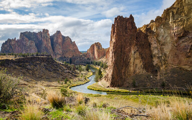 View of the River and Butte at Smith Rock State Park