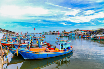 Obraz premium Fishing boats at Thailand pier