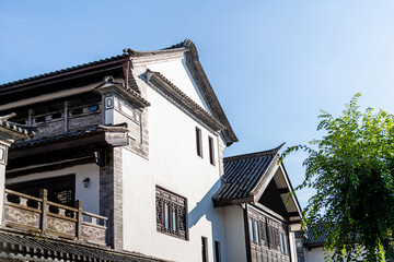 Fototapeta na wymiar Buildings with traditional Chinese architectural style