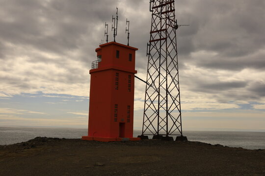 The Hvalnes Lighthouse is in the eastern region of Iceland along Route 1  between the cities of Höfn and Djúpivogur