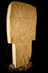 T-shaped pillars  at Göbekli Tepe  © ayse y