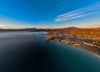 Lake garda sunset time