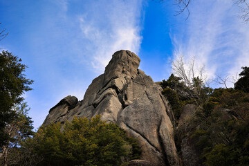 瑞牆山の岩壁