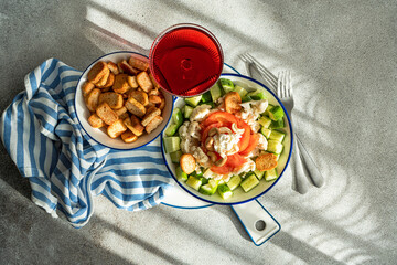 Healthy 5 ingredient vegetable salad