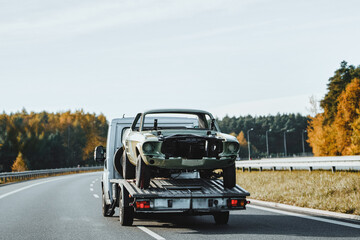 Recover a Retro Car After an Accident. A Project to Restore a Classic Car with the Help of a Tow...