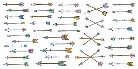 Arrows doodles set. Boho style. Doodle bow arrows collection. Simple ethnic sketch. Tribal ornament. Bohemian style. Folk ornaments. Native fashion.