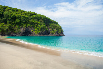 Fototapeta premium Virgin beach or White Sand beach in Bali, Indonesia