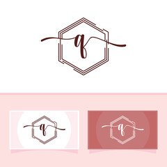 Vector vector hand drawn calligraphic floral q monogram or logo uppercase hand lettering letter q