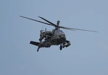 Crédence de cuisine en verre imprimé hélicoptère ah-64 apache helicopter in flight 