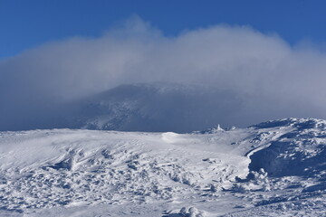 landscape, winter, snow, mountains, frost, white, cold, snowdrifts, search, trails, avalanche danger, Babia Góra, Poland,
