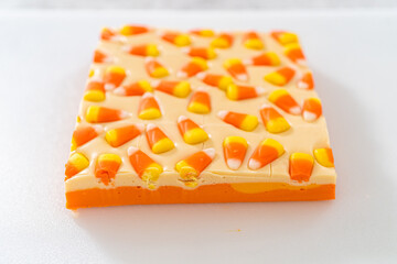 Candy corn fudge