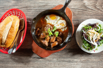 A top down view of banh mi chao.