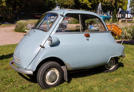 Weiterstadt, Germany September 24, 2023: Isetta 250 in blue from BMW with chrome flashing in Weiterstadt at Braunshardt Castle