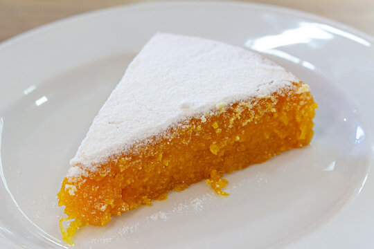 Toucinho do ceu. Portugal dessert