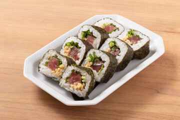 （めばち鮪）鉄火納豆中巻き