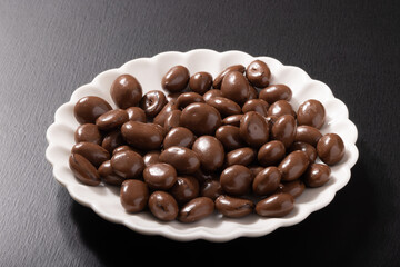 レーズンチョコ