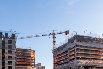 crane on top of a building under construction in São Paulo.