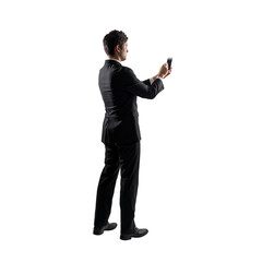 Obraz premium スマホを使うビジネスマン クリッピングパスで精密に切り抜いた背景透過写真PNG