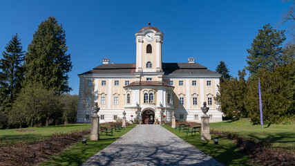 Austria | Schloß Rosenau